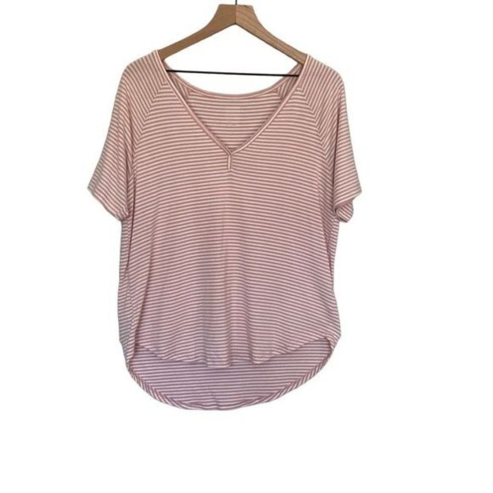 A New Day Large Pink & White Stripe Short Sleeve Shirt Soft Top V Neck